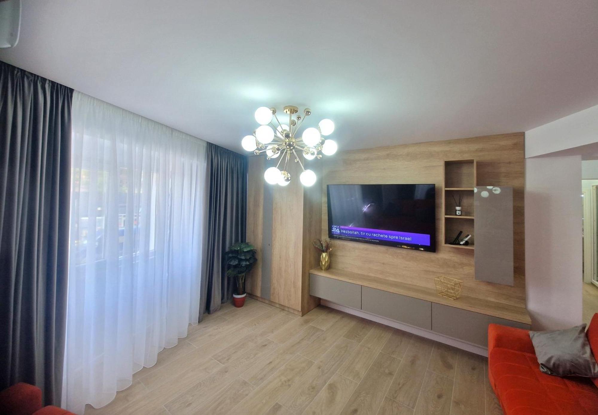 Ultracentral Luxury Apartament Curtea de Argeş Buitenkant foto